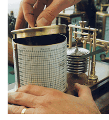 Repairing a barograph